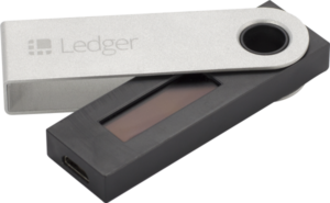 Dompet bitcoin perangkat keras: Ledger Nano S.