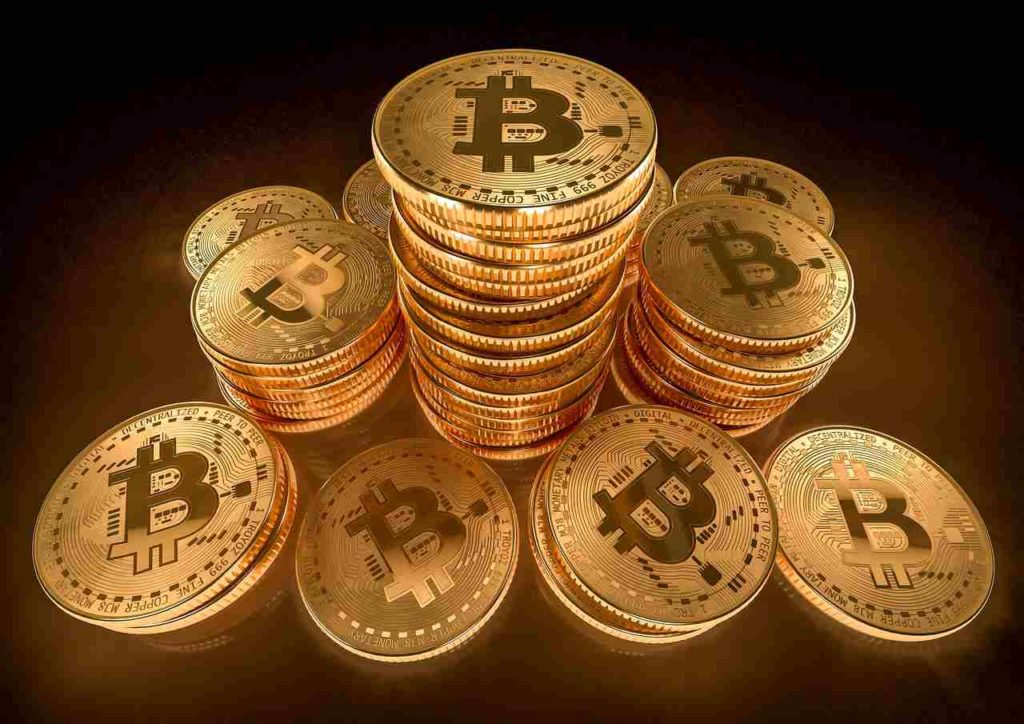Cum investesc în bitcoin astăzi