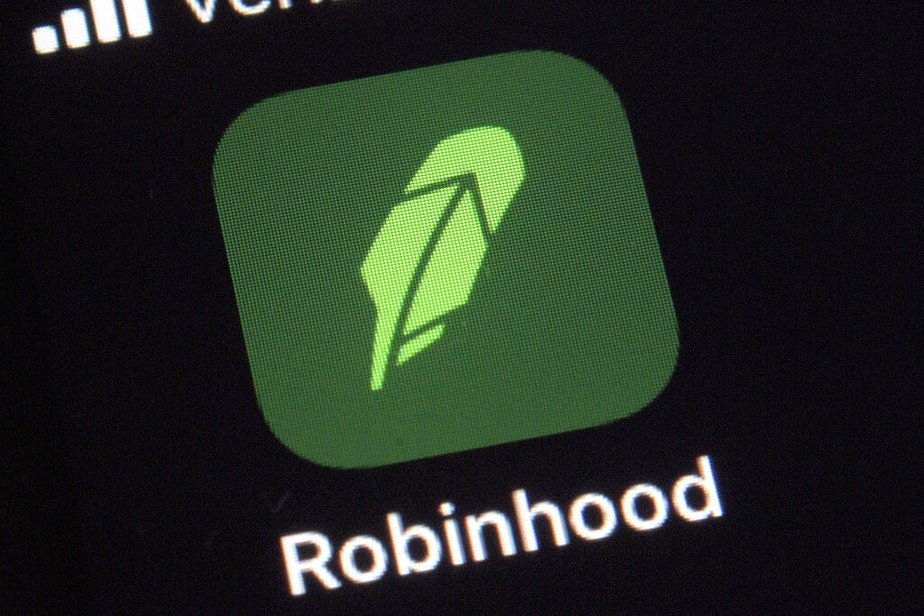 robinhood investesc cripto cum pot face bani rapid ca un copil de 13 ani